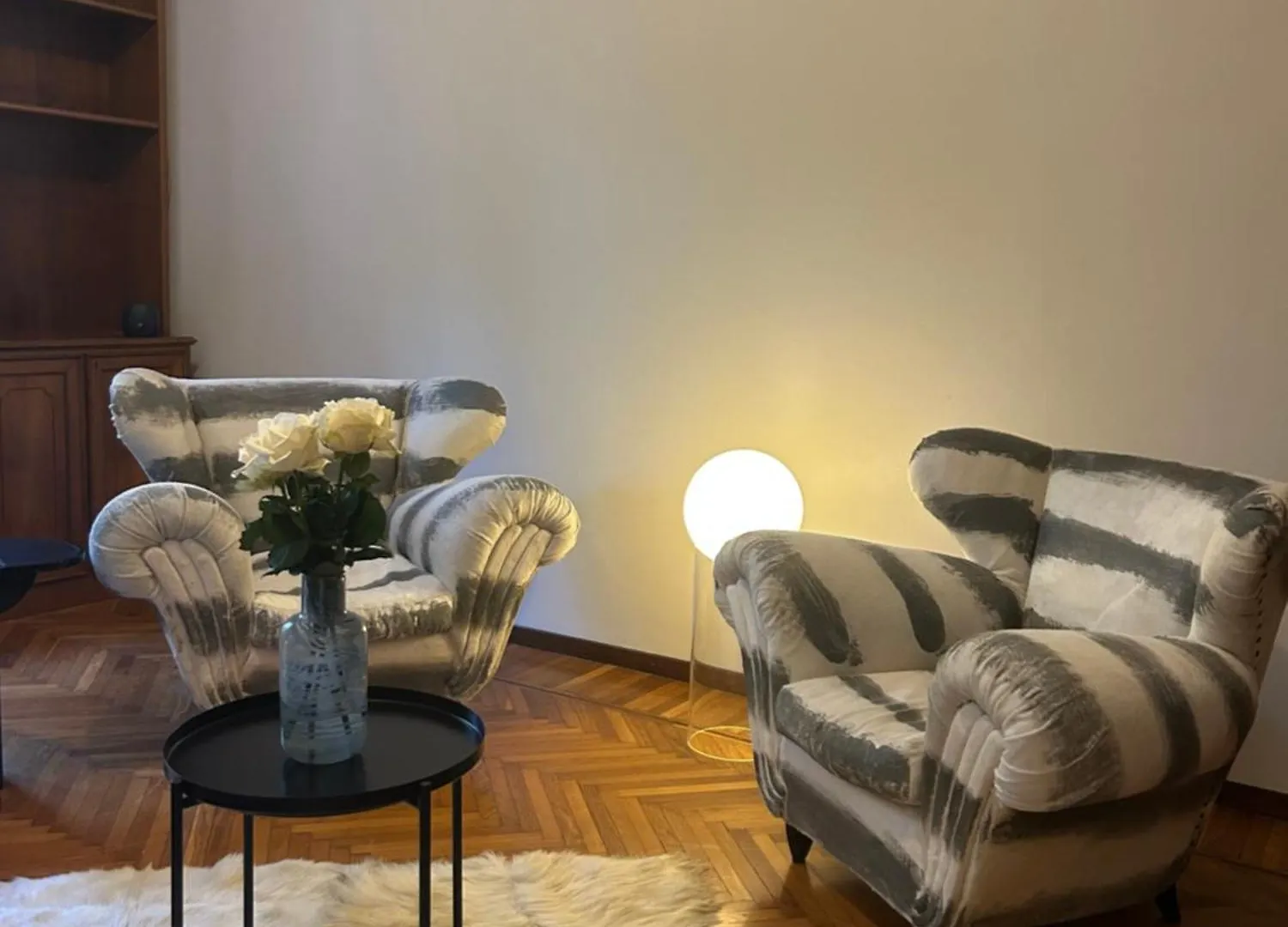 1P Milan Apartment 0*,